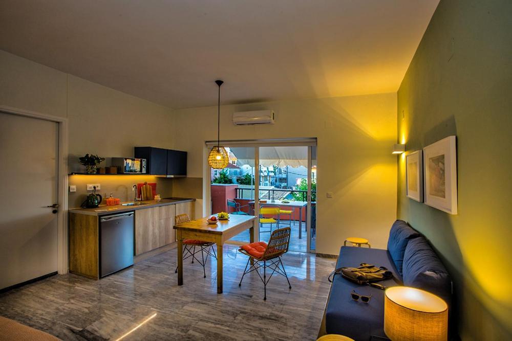 Koukounari Living Spaces Превеза Экстерьер фото